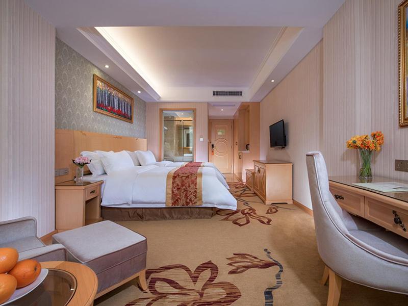 Vienna Hotel Shenzhen Fuyong Village Fenghuangwei Ngoại thất bức ảnh